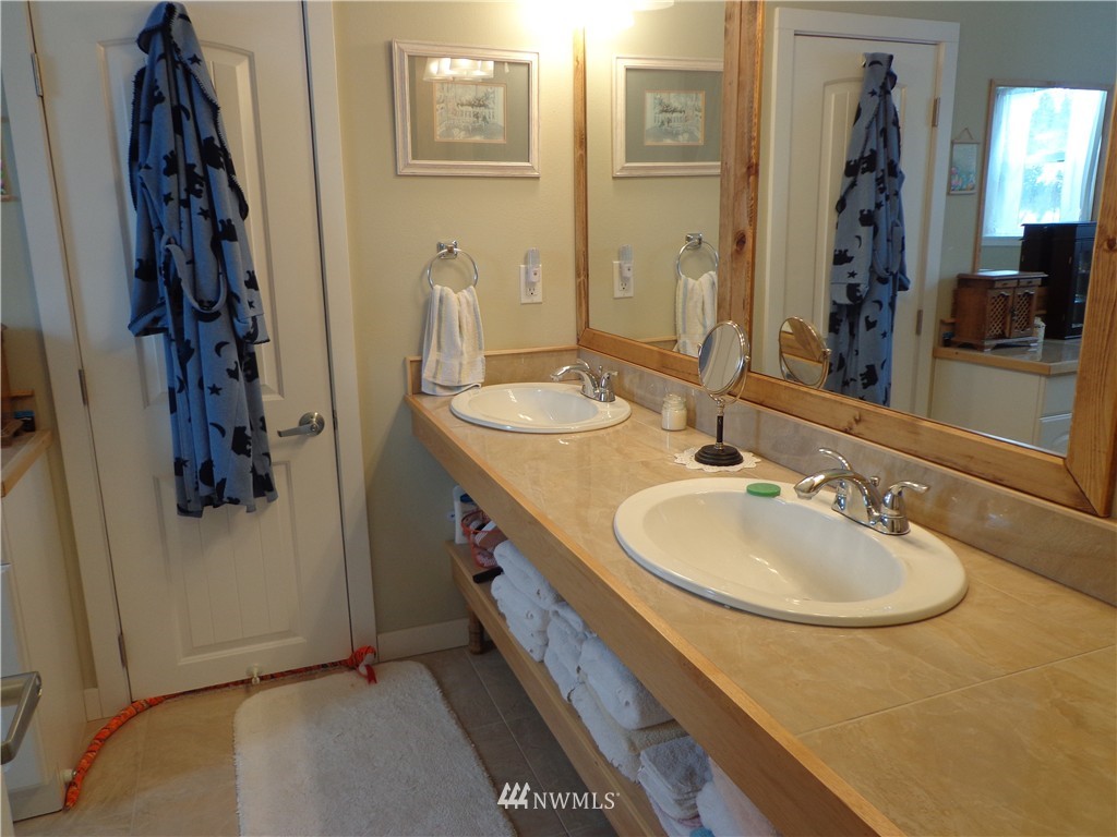 51 Heron Loop Road Republic, WA 99166 - Photo 13 of 25 Gallery Image 13