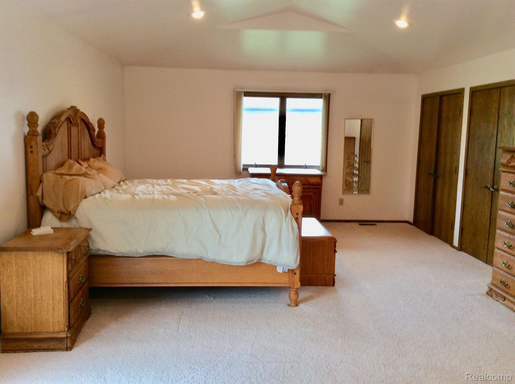 14774 Elwell Road Belleville, MI 48111 - Photo 25 of 33 MASTER BEDROOM MAIN