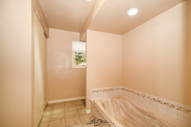 $499,900 | 38871 North Lakeview Avenue, Antioch, IL 60002