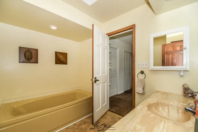 $499,900 | 38871 North Lakeview Avenue, Antioch, IL 60002