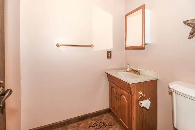 $499,900 | 38871 North Lakeview Avenue, Antioch, IL 60002