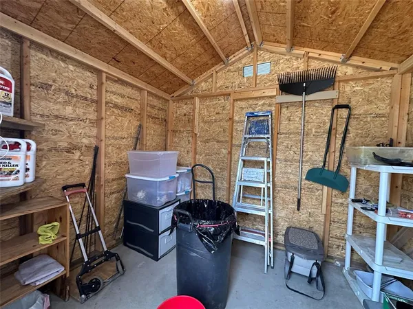 $149,000 | 506 West Grand Avenue, Comanche, TX 76442