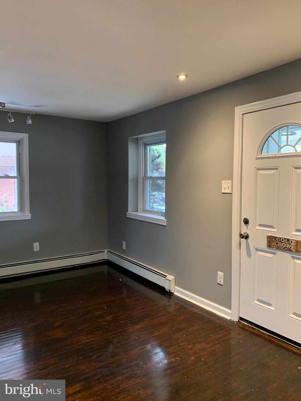 729 Surrey Road Aldan, PA 19018 - Photo 16 of 39 Gallery Image 16