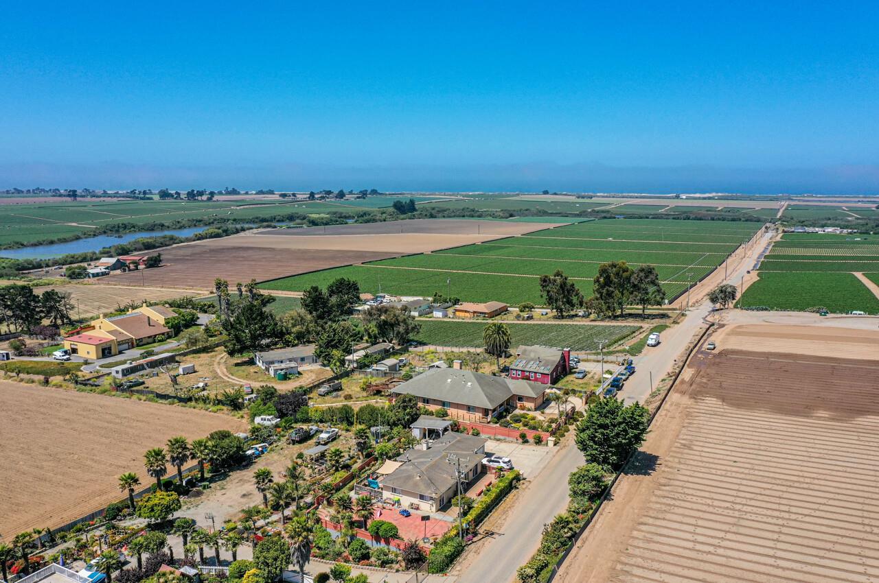 117 Springfield Road Moss Landing, CA 95039 - Photo 13 of 44 Gallery Image 13