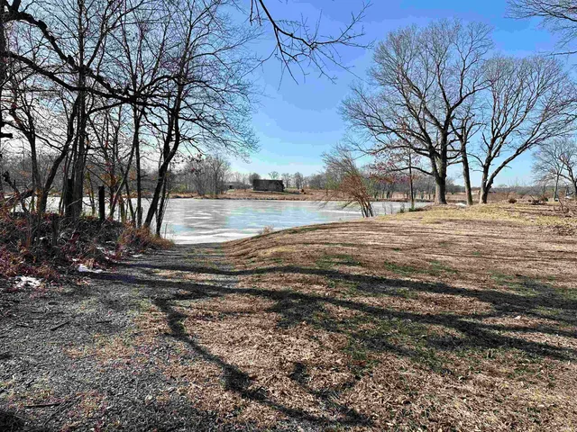 $219,000 | 7533 North Longbriar Court, Monticello, IN 47960