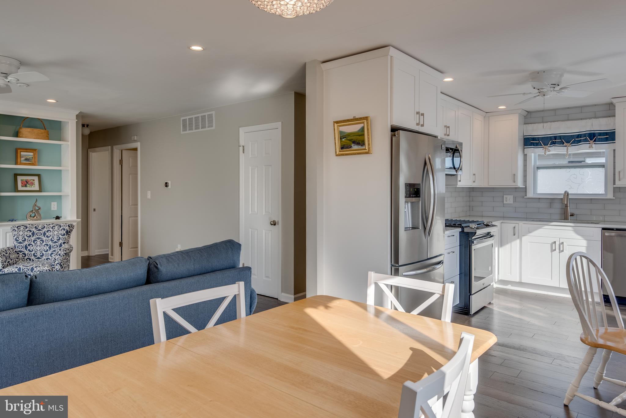 218 Atlanta Road Pasadena, MD 21122 - Photo 9 of 48 Recently renovated with timeless finishes