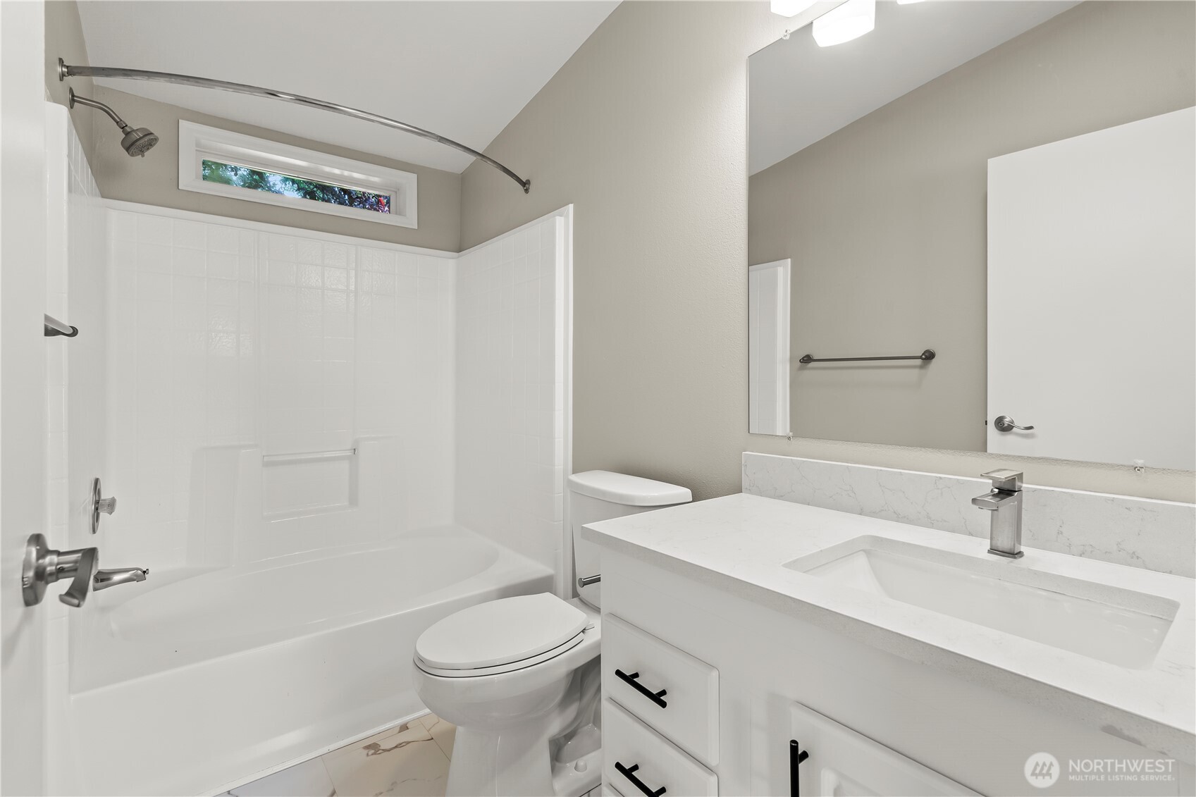 1112 Long Road, Unit 5 Centralia, WA 98531 - Photo 13 of 22