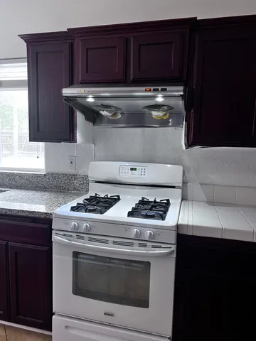 $482,500 | 1950 West Rio Hondo Way, Hanford, CA 93230