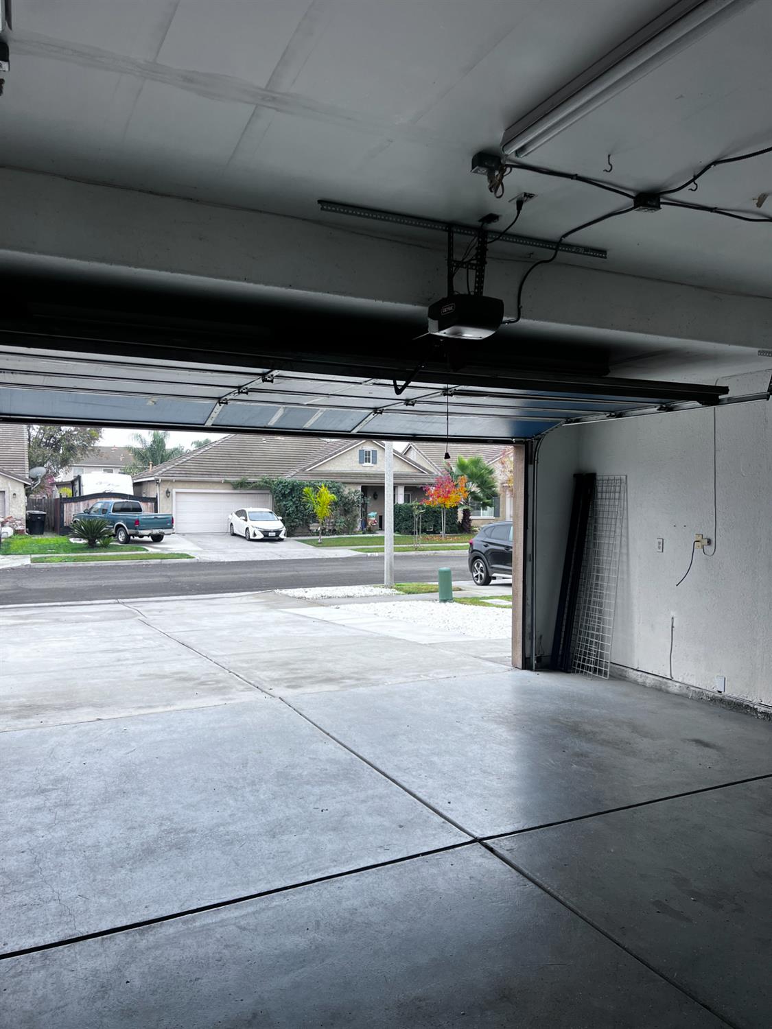 1950 West Rio Hondo Way Hanford, CA 93230 - Photo 6 of 61