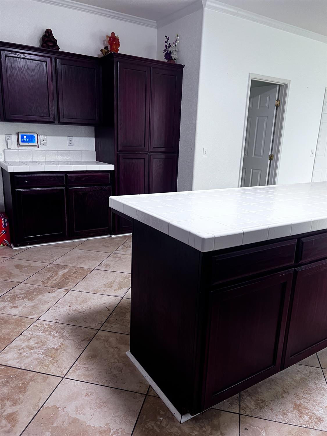 1950 West Rio Hondo Way Hanford, CA 93230 - Photo 8 of 56