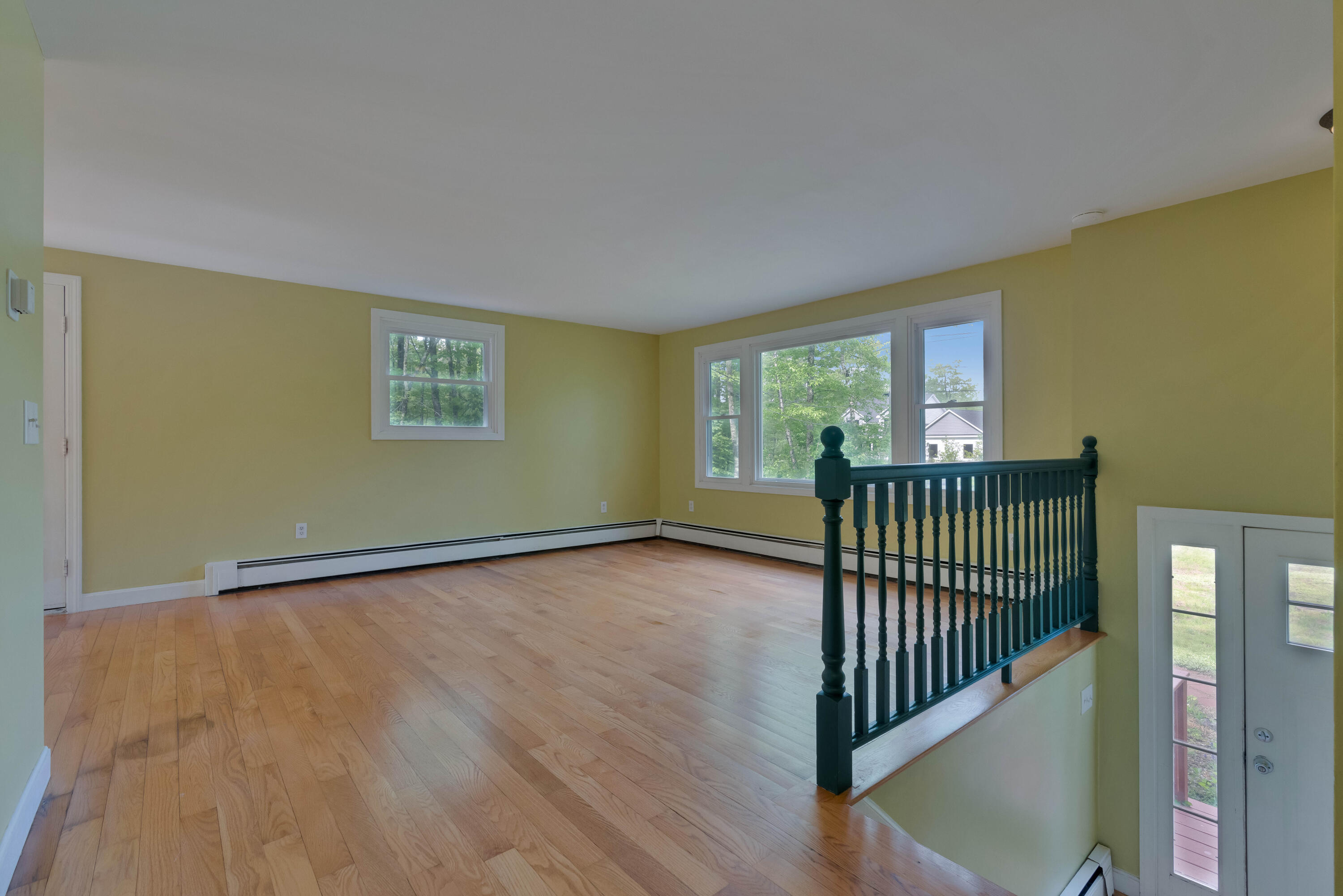 37 Shaws Mill Road Gorham, ME 04038 - Photo 16 of 29 Livingroom