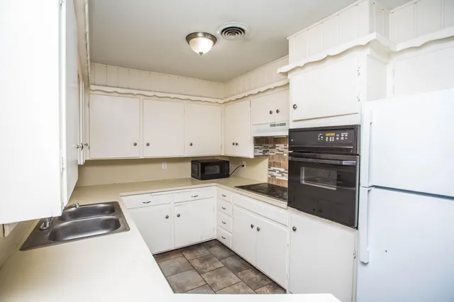 $150,000 | 3107 Aberdeen Avenue, Lubbock, TX 79407