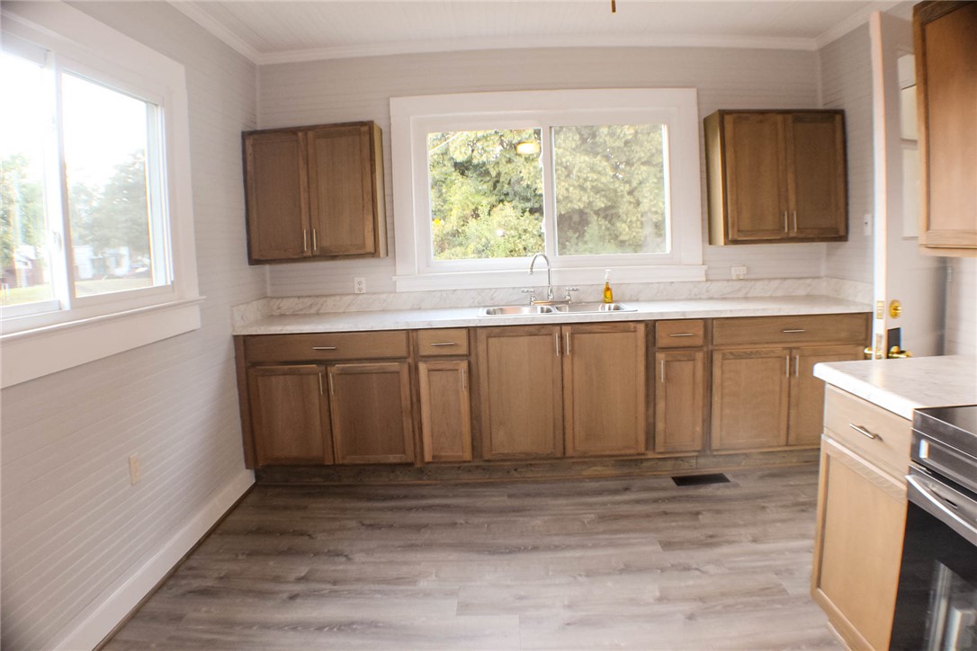 300 Betsy Street Iva, SC 29655 - Photo 15 of 46 Kitchen