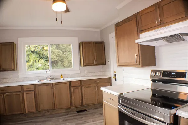 $180,000 | 300 Betsy Street, Iva, SC 29655