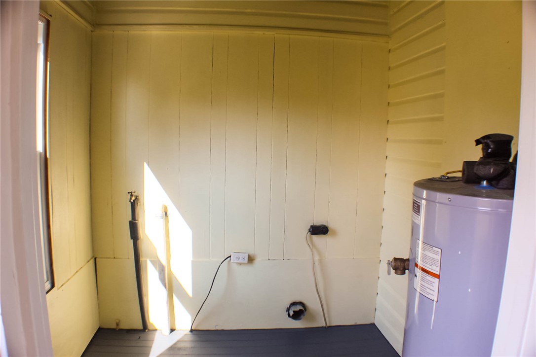 300 Betsy Street Iva, SC 29655 - Photo 20 of 46 Laundry Room