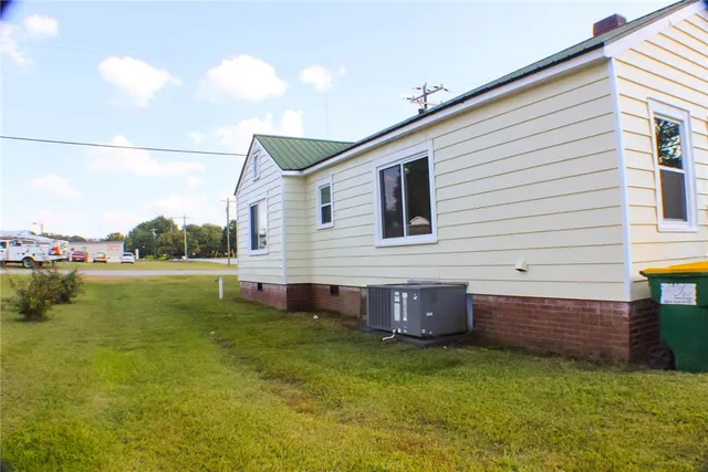 $189,000 | 300 Betsy Street, Iva, SC 29655