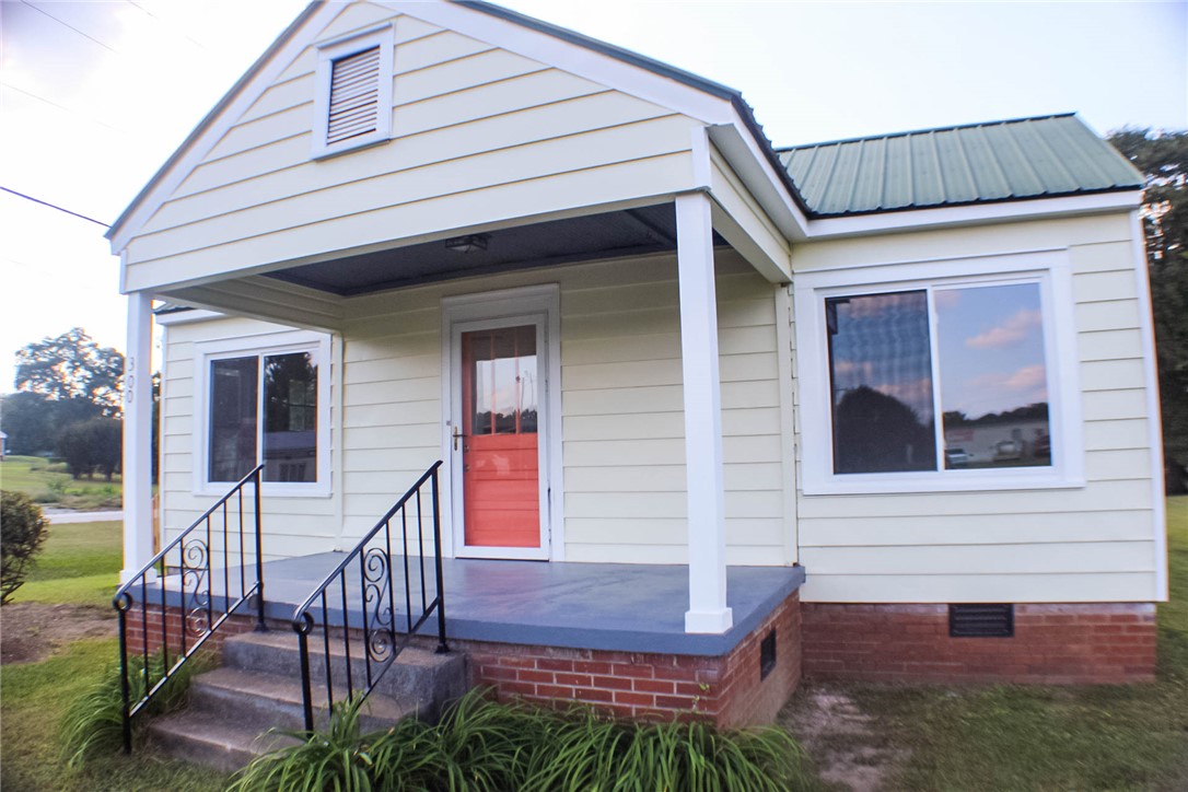 300 Betsy Street Iva, SC 29655 - Photo 46 of 46 Front of House