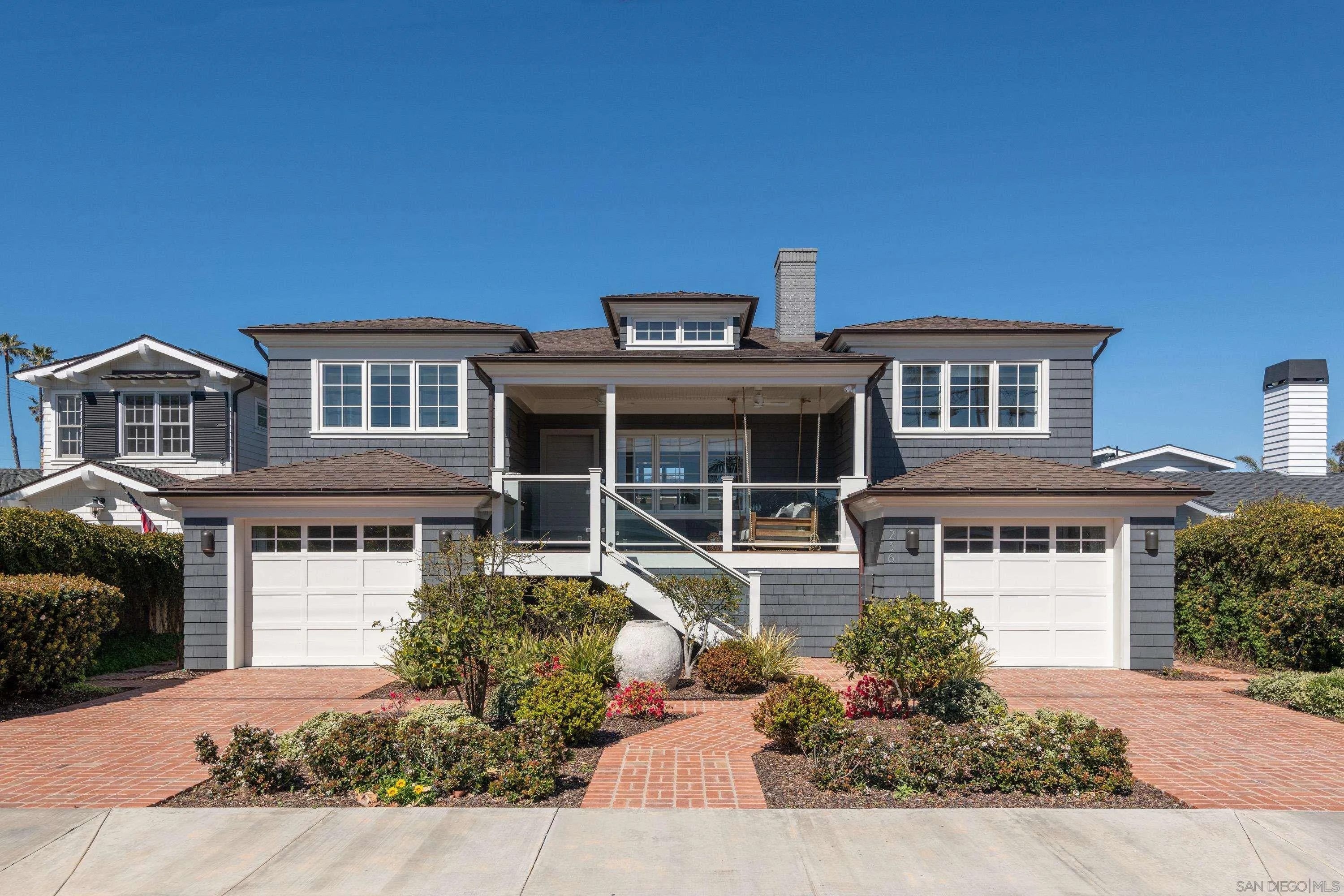 236 24th Street Del Mar, CA 92014 - Photo 4 of 34 front view of a building