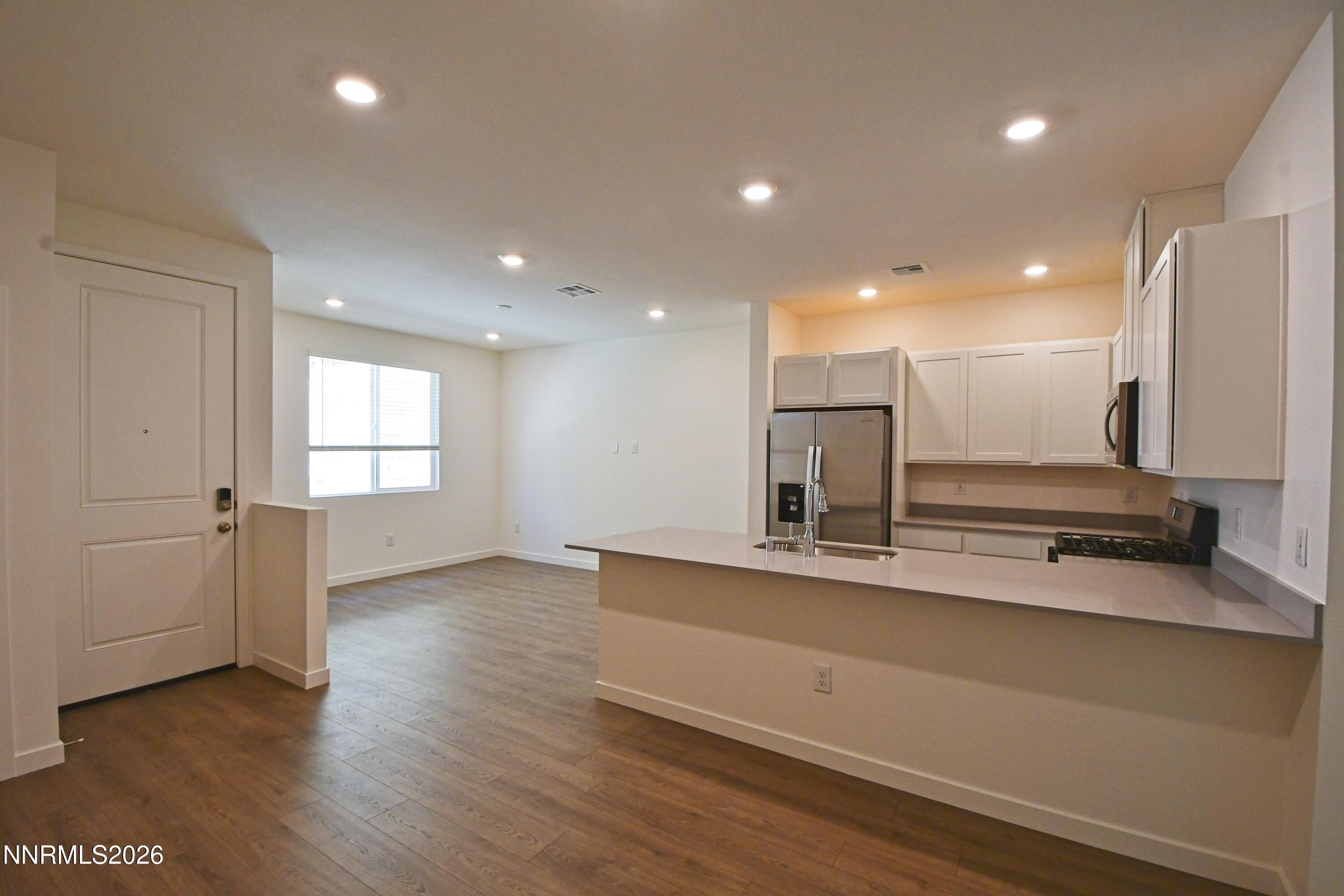 1018 Middle Gate Road Carson City, NV 89701 - Photo 2 of 19 DSC_2888