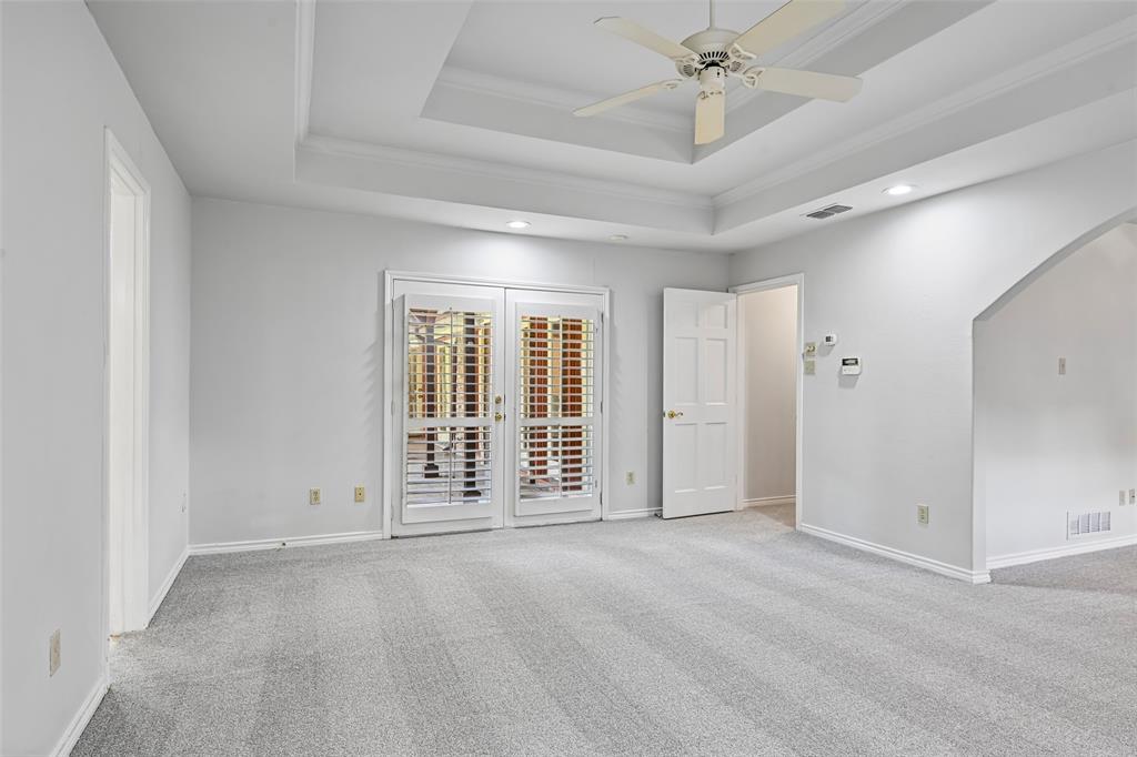 13216 Hillcrest Road Dallas, TX 75240 - Photo 6 of 40