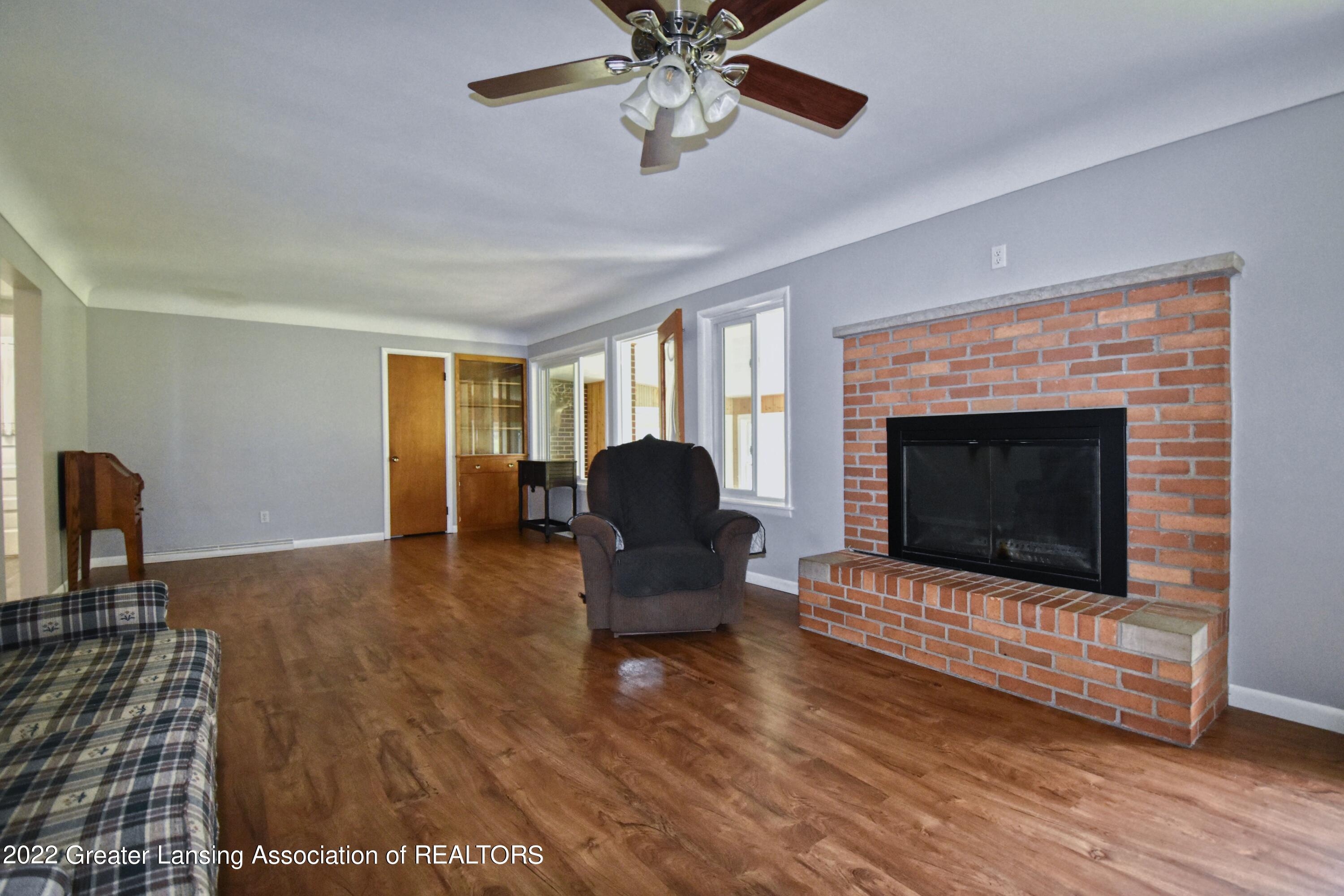 10125 Waterloo-Munith Road Munith, MI 49259 - Photo 11 of 47 8