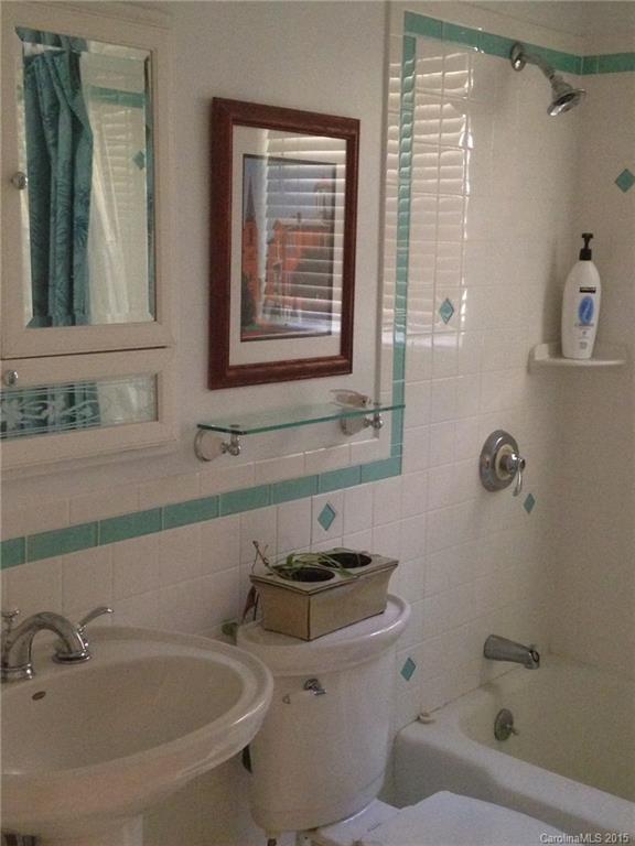 9407 McCoy Road Huntersville, NC 28078 - Photo 10 of 17 Gallery Image 10
