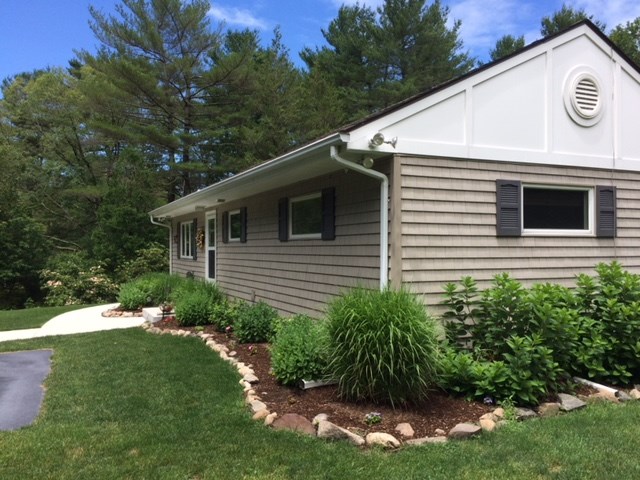 208 Phillips Hill Road Coventry, RI 02816 - Photo 6 of 40