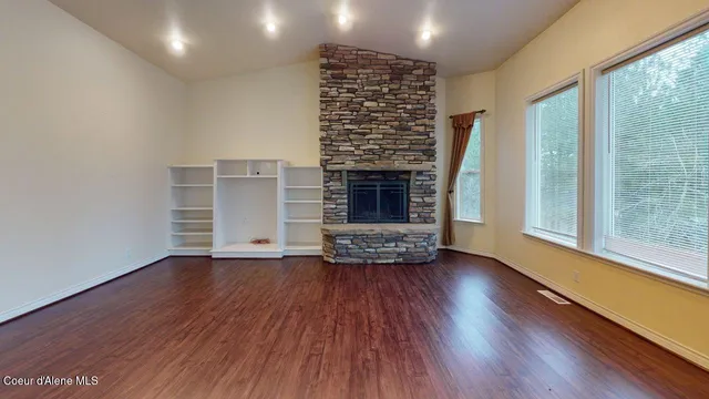 $1,750,000 | 18772 West Riverview Drive, Post Falls, ID 83854