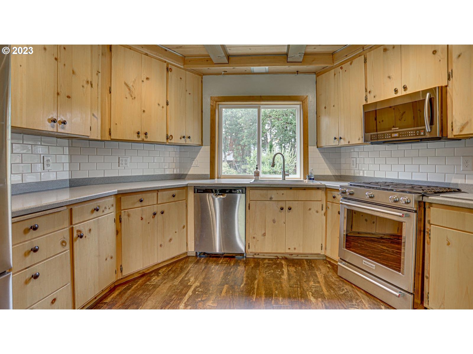 13754 South Warrick Road Molalla, OR 97038 - Photo 16 of 47 Gallery Image 16