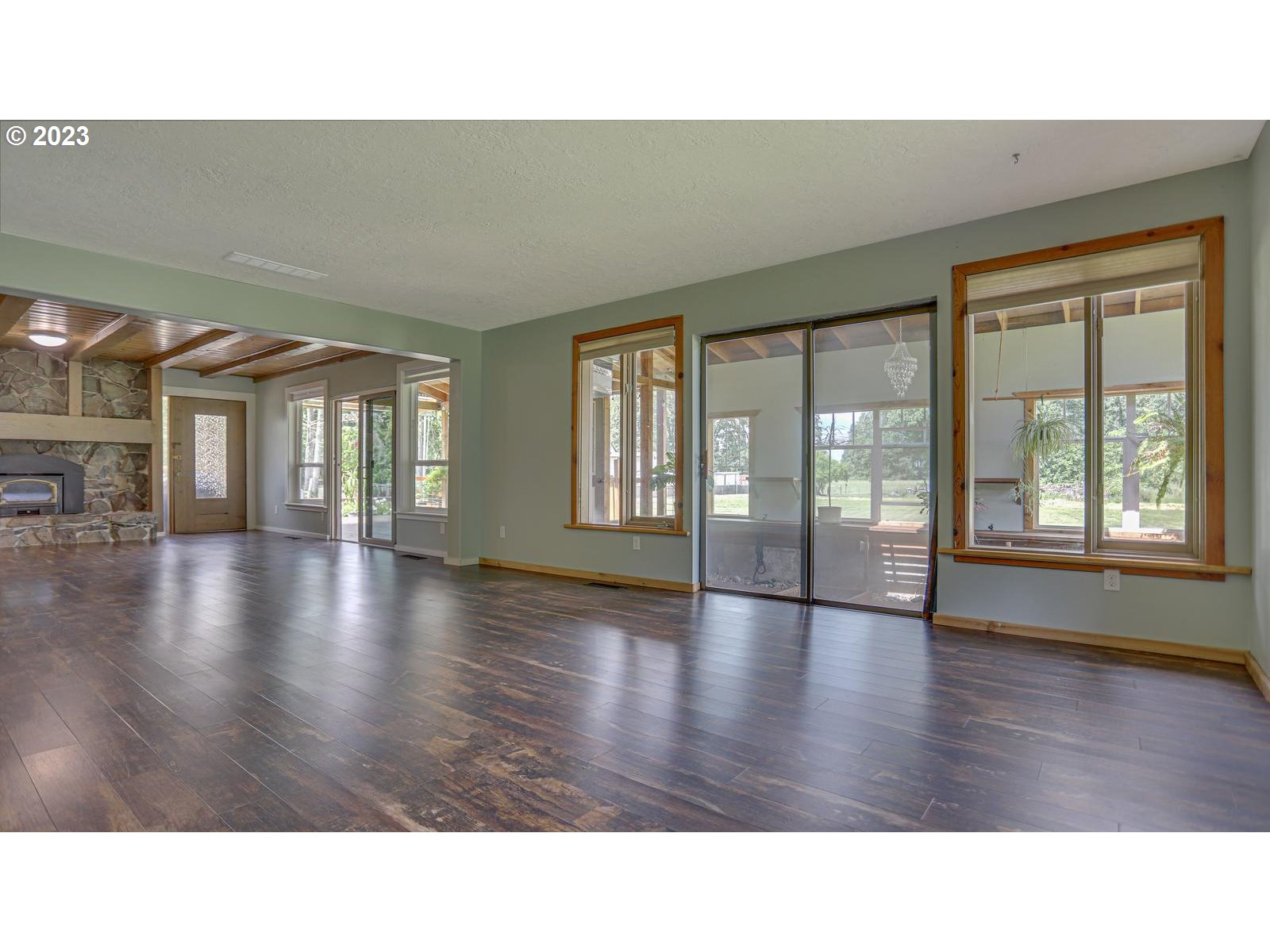 13754 South Warrick Road Molalla, OR 97038 - Photo 10 of 47 Gallery Image 10