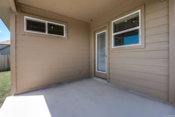 $2,150 | 1041 Lauren Street, New Braunfels, TX 78130