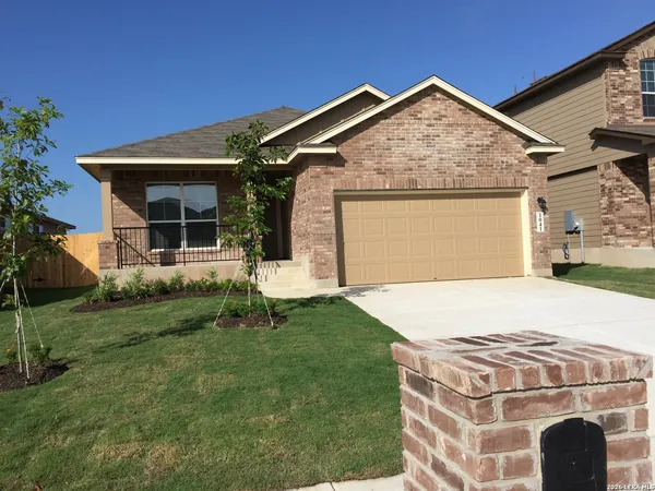 $2,150 | 1041 Lauren Street, New Braunfels, TX 78130