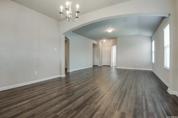 $2,150 | 1041 Lauren Street, New Braunfels, TX 78130