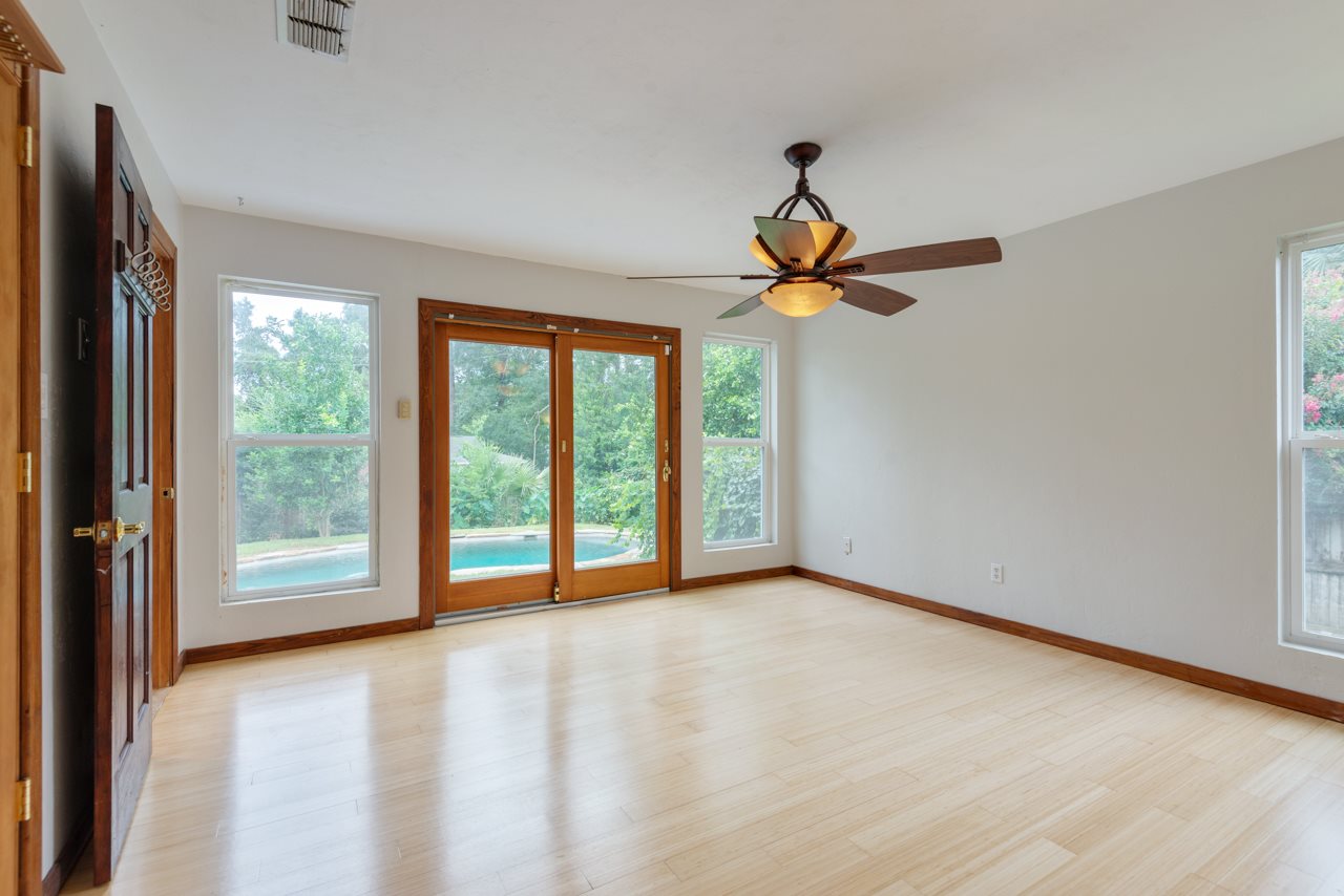 982 Richardson Road Tallahassee, FL 32301 - Photo 3 of 21 Gallery Image 3