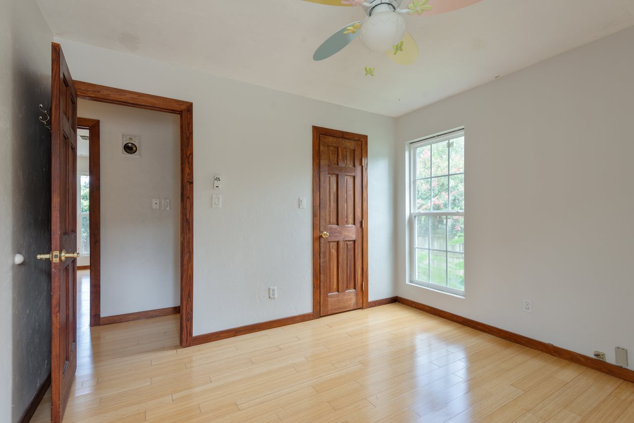 982 Richardson Road Tallahassee, FL 32301 - Photo 5 of 21 Gallery Image 5