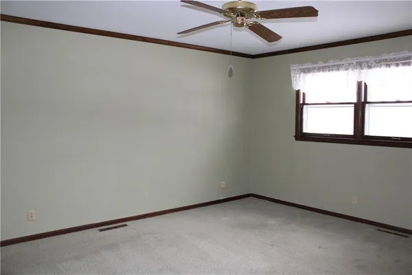 $275,000 | 2307 South Homer Street, Pittsburg, KS 66762