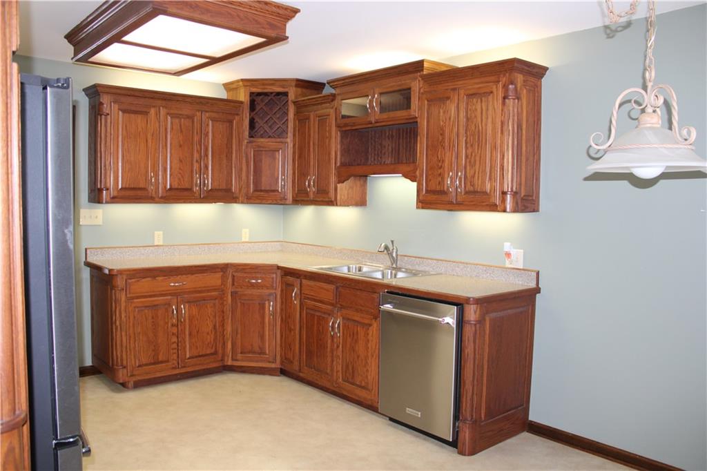 2307 South Homer Street Pittsburg, KS 66762 - Photo 6 of 30