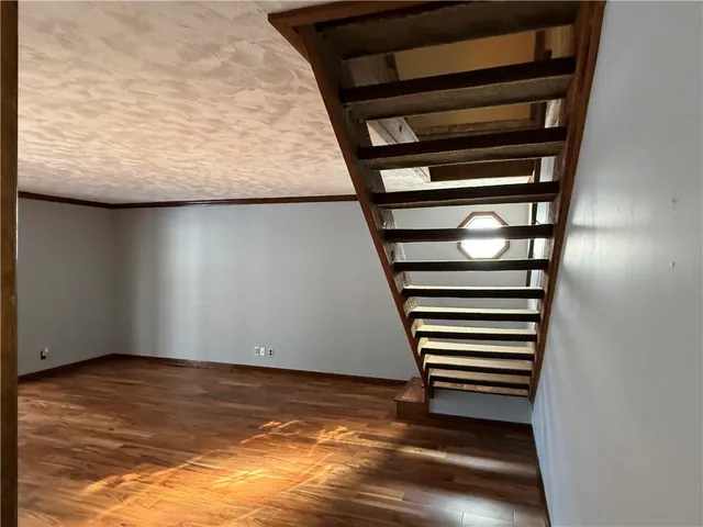 $275,000 | 2307 South Homer Street, Pittsburg, KS 66762