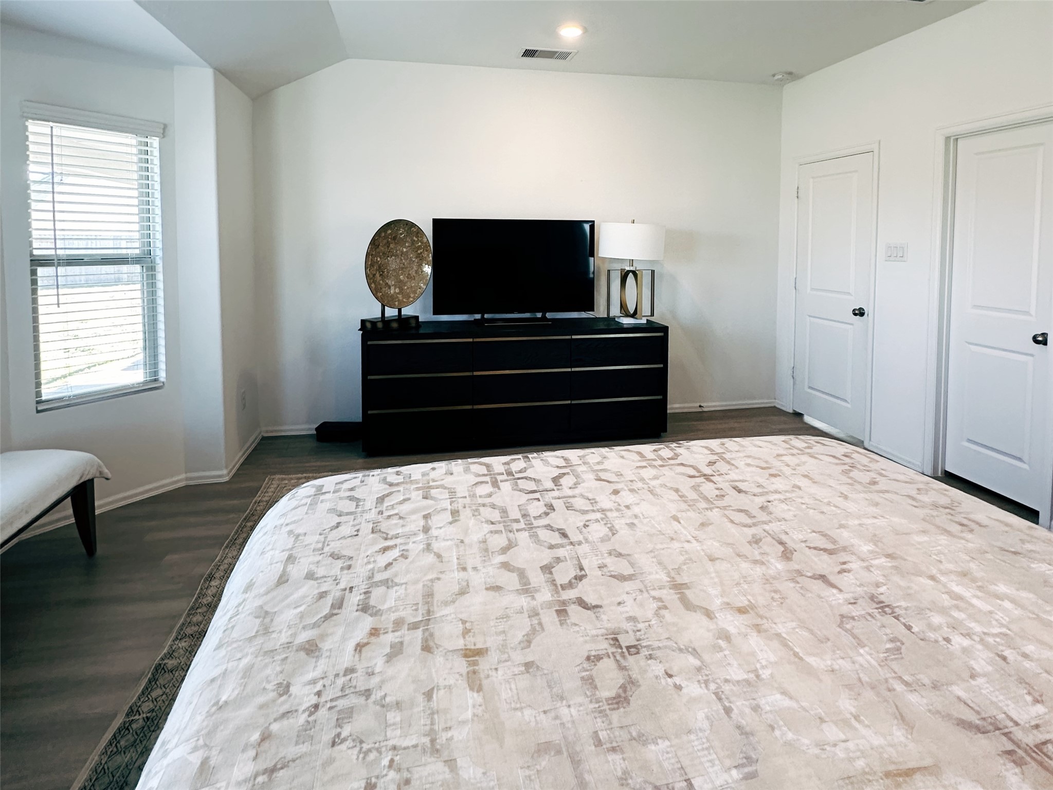 5335 Winding Strm Drive Rosenberg, TX 77469 - Photo 16 of 26 a living room with a couch and a flat screen tv