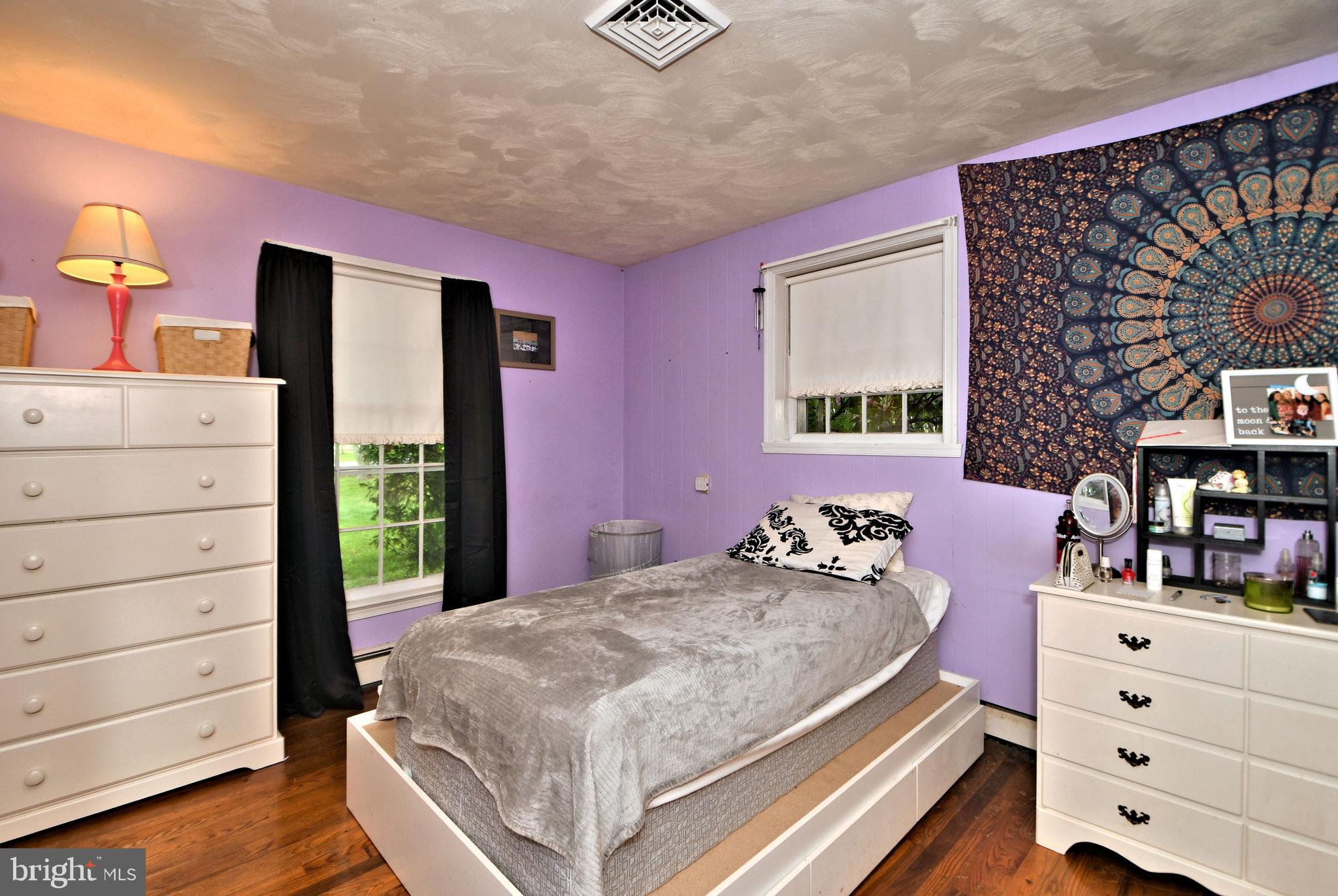 24 Moyer Road Telford, PA 18969 - Photo 21 of 62 a bedroom with a bed and a dresser