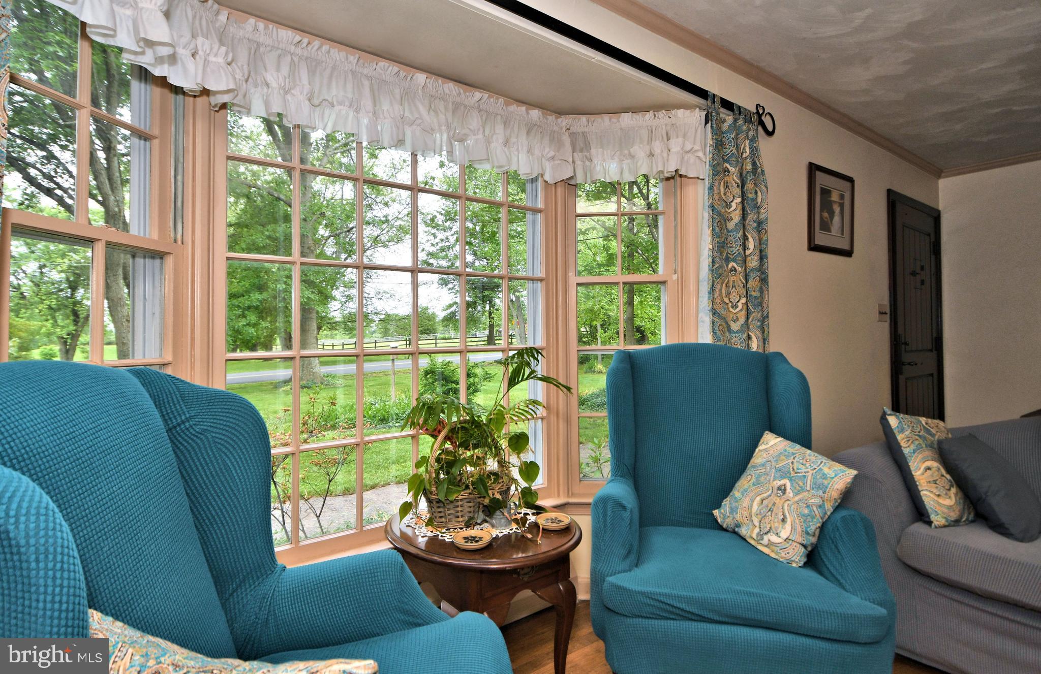24 Moyer Road Telford, PA 18969 - Photo 10 of 62 a living room with furniture and a large window