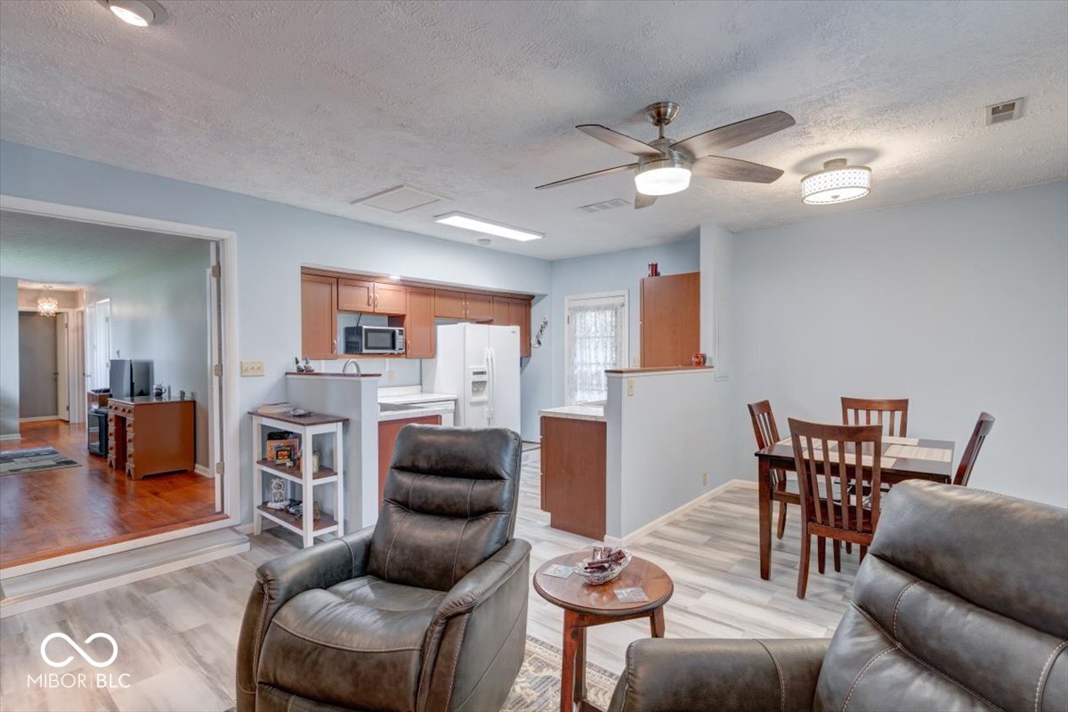 7404 Trotter Road Camby, IN 46113 - Photo 8 of 35