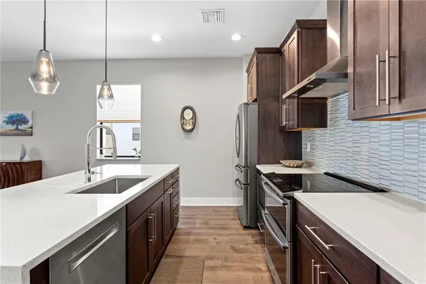 $789,000 | 2521 11th Place North, St. Petersburg, FL 33713
