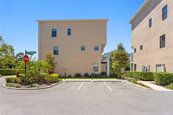 $789,000 | 2521 11th Place North, St. Petersburg, FL 33713
