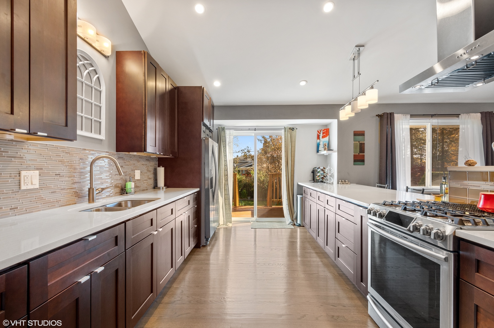 907 North Westgate Road Mount Prospect, IL 60056 - Photo 6 of 21 Gallery Image 6