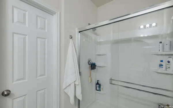 $1,800 | 11302 Long Rider, San Antonio, TX 78254