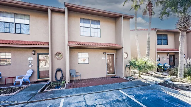 $418,500 | 226 Grande Island Boulevard, Panama City Beach, FL 32407