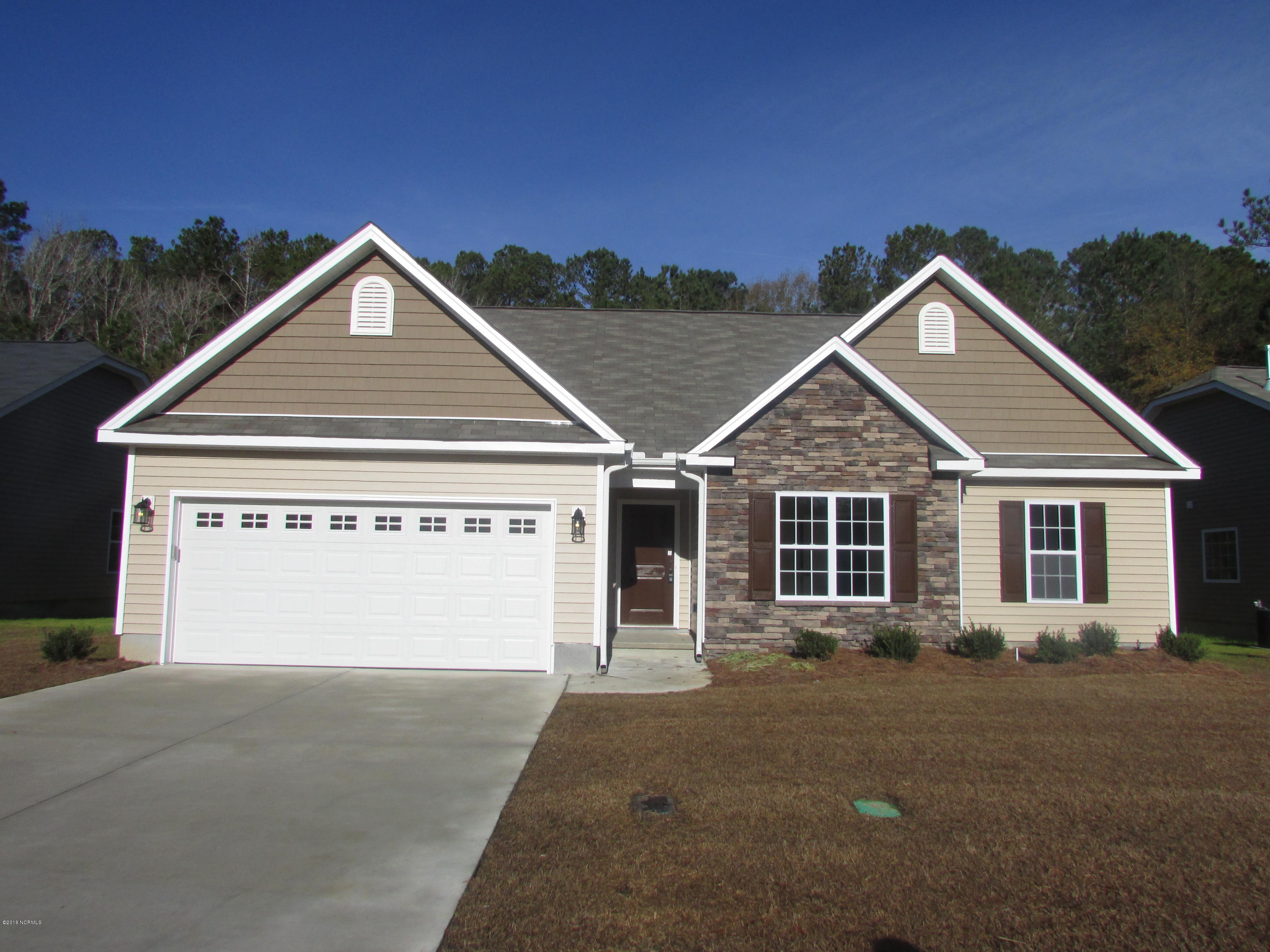 302 Station House Road New Bern, NC 28562 - Photo 1 of 15 Exterior 1
