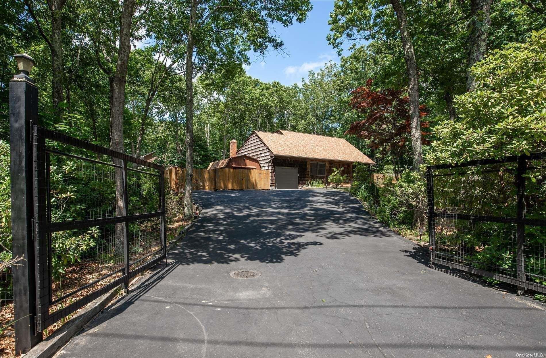 161 Roses Grove Road Southampton, NY 11968 - Photo 1 of 1