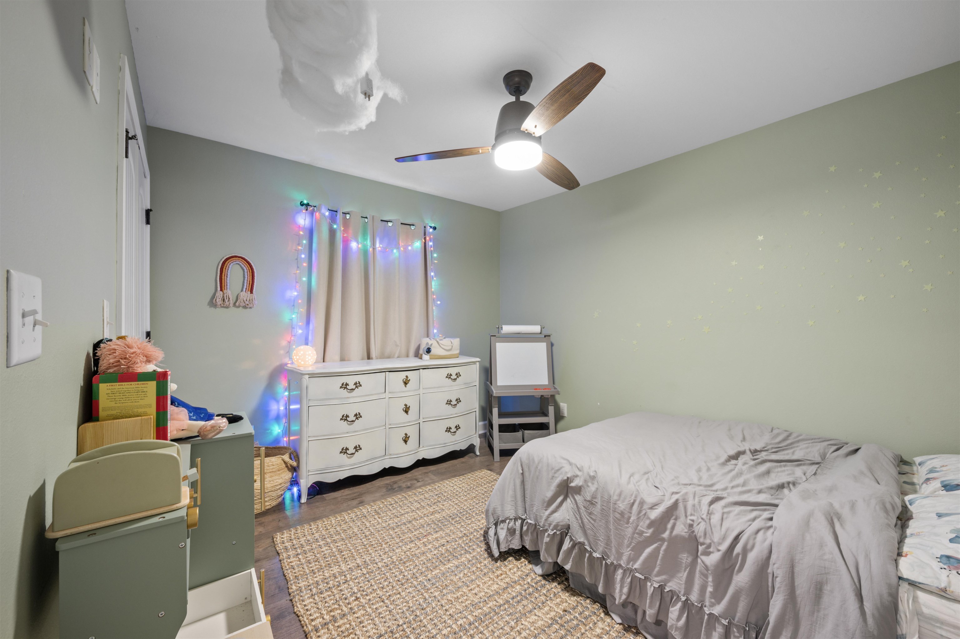 22370 Buck Road Robertsdale, AL 36567 - Photo 18 of 31 Bedroom